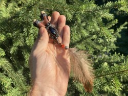 Macrame Kuripe s pérem